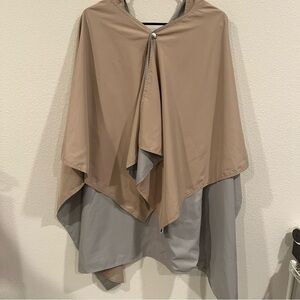 RAINRAPS tan and gray rain jacket/poncho one size fits all